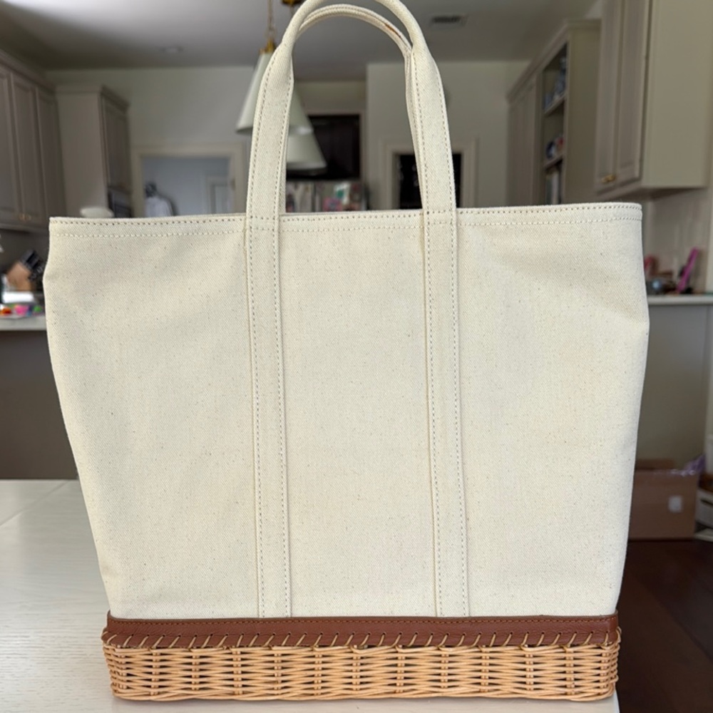 Pamela Munson The Gardener Tote